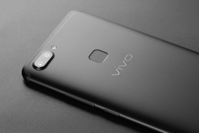 ӾǷ˫ vivo X20ֻͼ