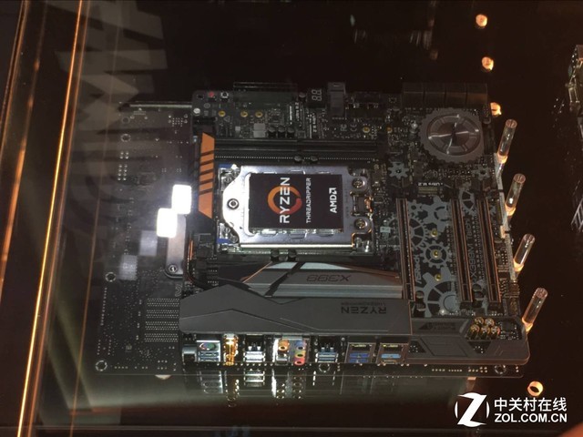 ��ս���� AMD 32����CPU����Intel�ҽ�28�� 