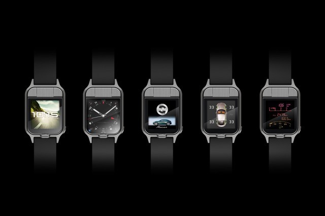 除了 crown 按钮这个偏艺术的设计之外,这款智能手表的侧边有一涪并