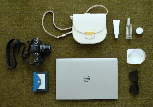���д���è����XPS 15��̨��С��֮�� 
