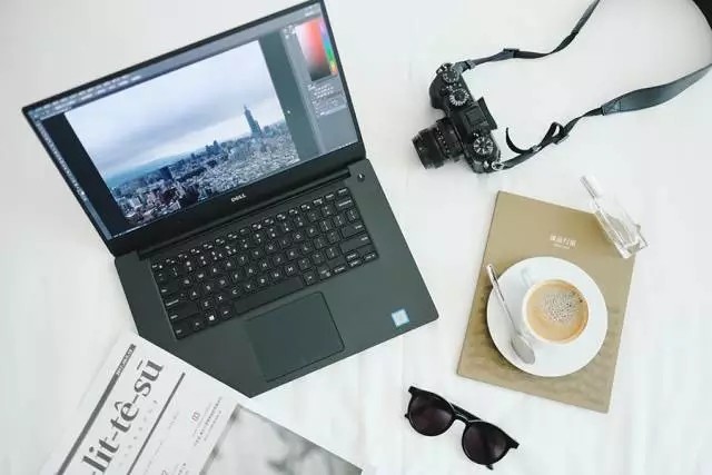 ���д���è����XPS 15��̨��С��֮�� 