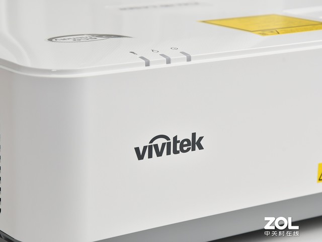 实测亮度超4500流明 Vivitek全高清投影机评测 