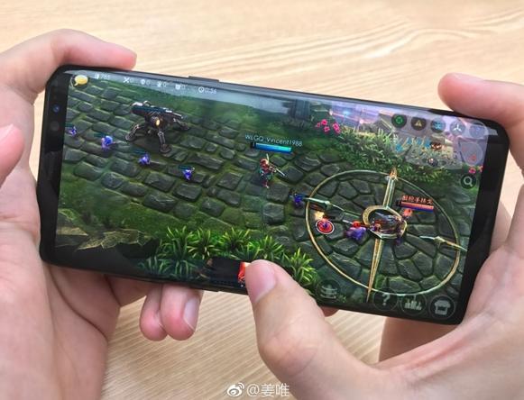 打排位除了选英雄 你还得选个Carry机