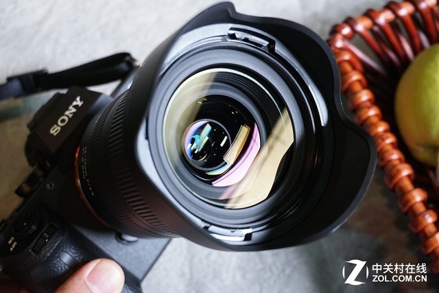 һ 28-75mm f2.8ͷʵ 