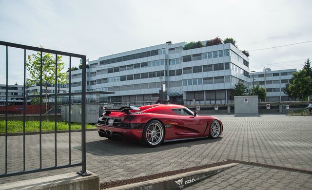 Koenigsegg Agera R 小厂的超跑在中国