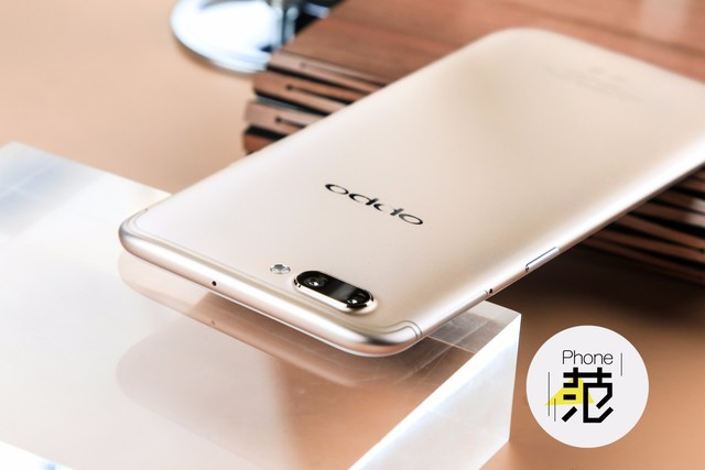 Բǰ2000˫ OPPO R11ͼ