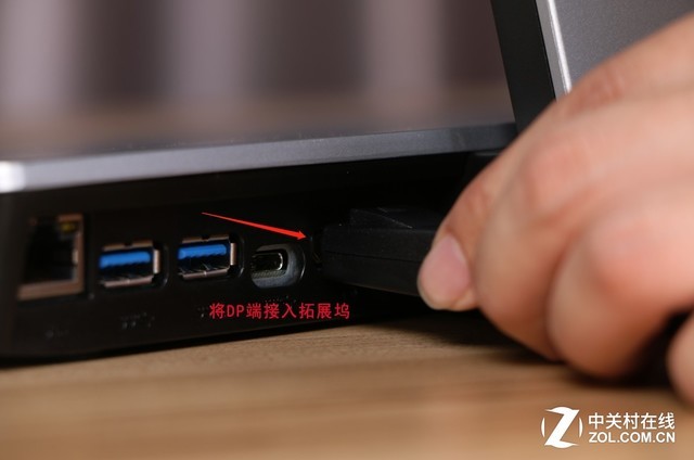 �Դ�Type-C��չ�� ����PD2710QC��ʾ������ 