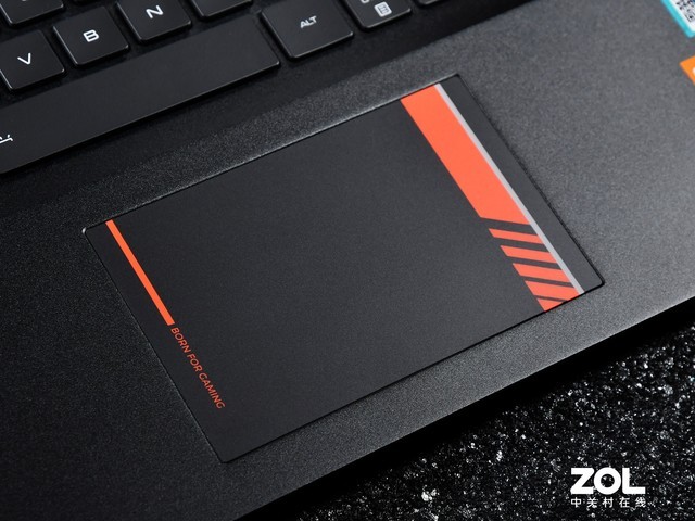 Zen3架构 雷神ZERO AMD版全面解读 