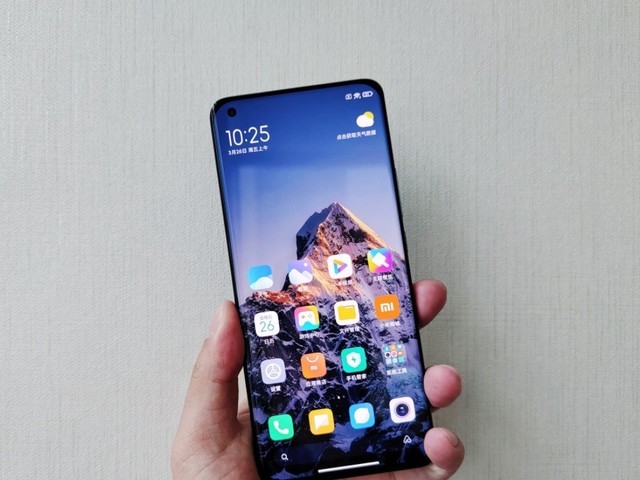 小米11ultra副屏热议魅族万志强谈pro7背面小窗