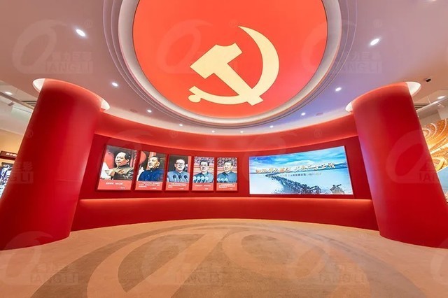 P1.8有何魅力？为什么越来越多用户用它取代拼接屏