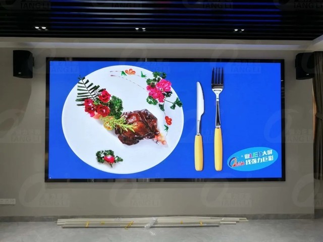 P1.8有何魅力？为什么越来越多用户用它取代拼接屏
