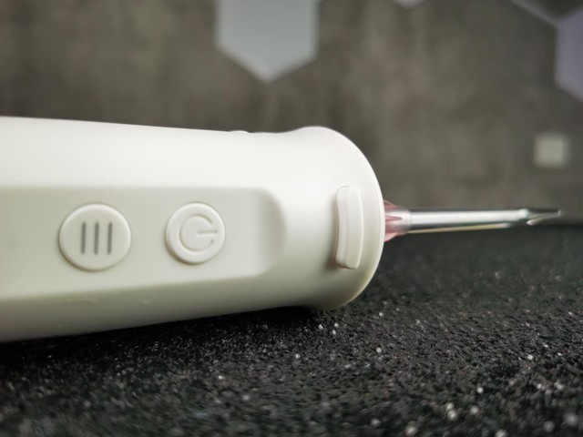 清洁齿缝就在一瞬间 海尔便携式口腔冲洗器图赏