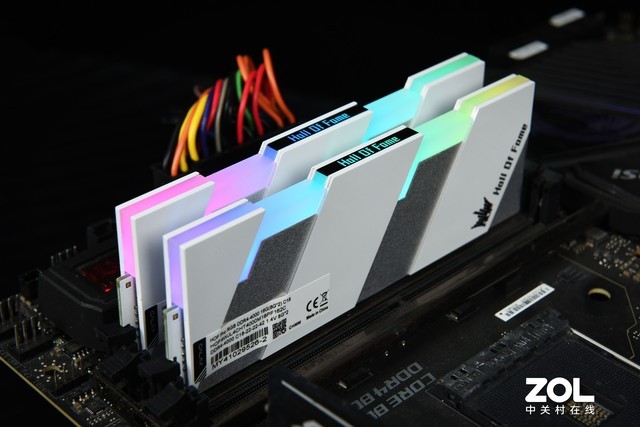 Ӱ HOF PRO RGB DDR4 4000MHz ڴ 
