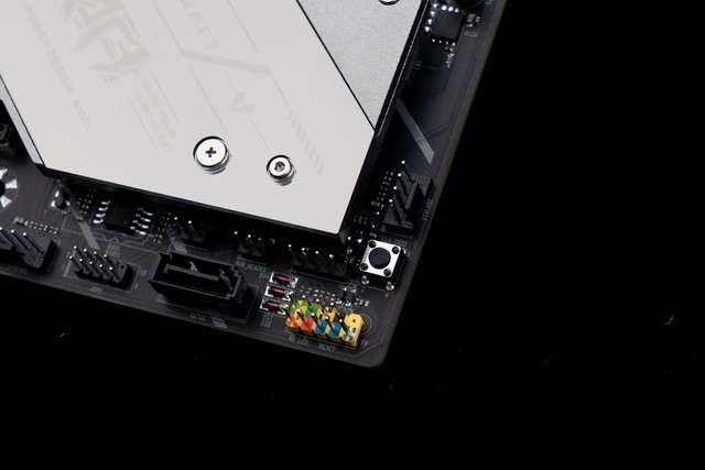 ߶ϵ uiCraft B560M WiFi 11 