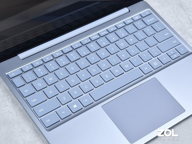 Surface Laptop Go   
