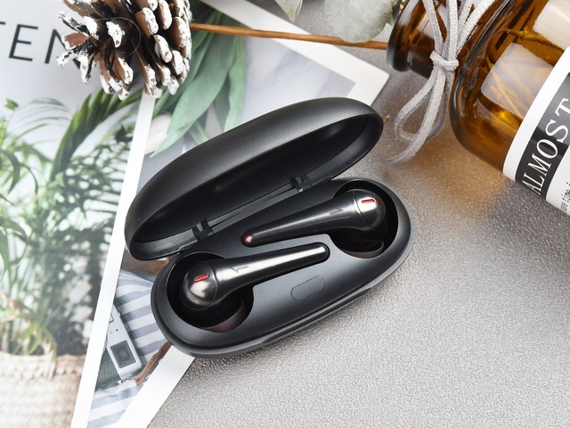 нڿƼ 1MORE ComfoBuds Pro߶ 