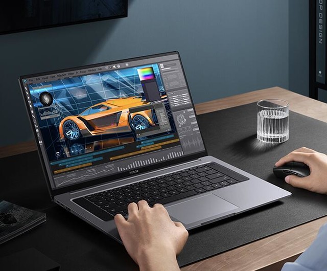 ƽ����Macbook Pro��Windows Pro 8ǧ�ⶥ ̼��ά/OLEDӦ�о��� 