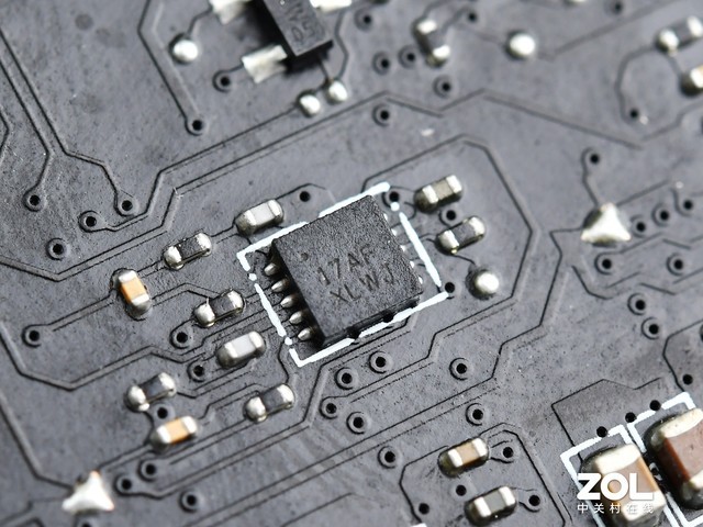 力压旗舰酷睿i9-11900K 微星MPG Z590 ACE主板评测 