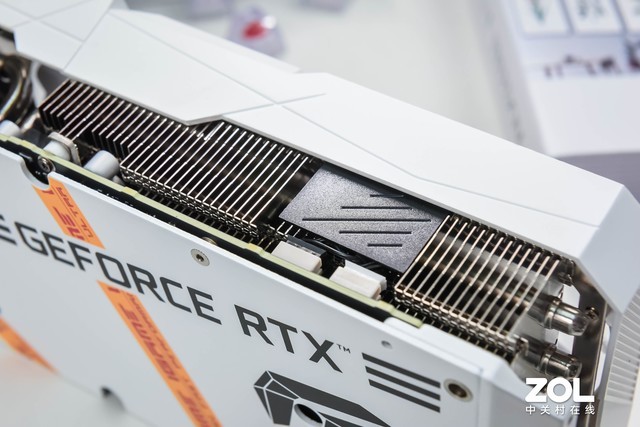 iGame GeForce RTX 3080 Ultra W OC 10G  