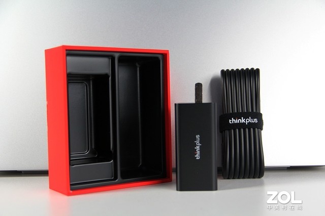 充什么都来电 thinkplus GaN口红电源Pro 65w试用 