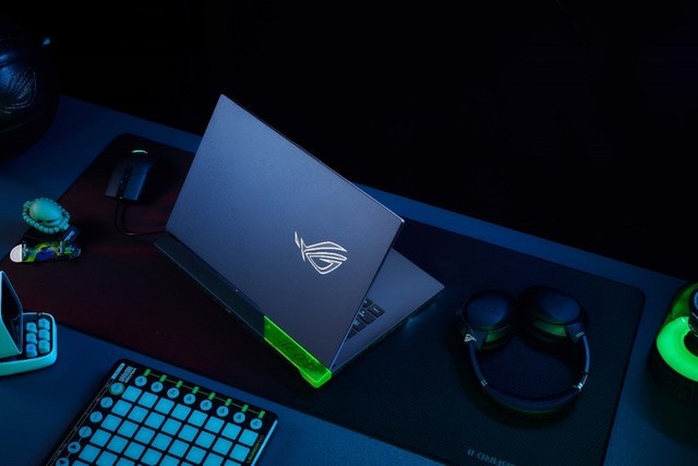 ROG 2022�ʼǱ�����  ��ǿ���ܶ���һ�ᱡ��ROG��X���� 