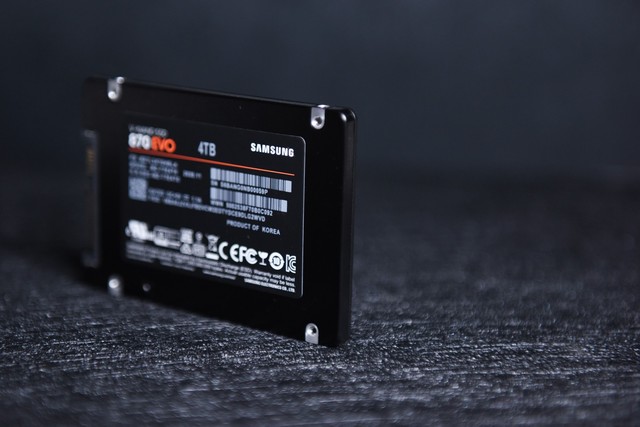 870 EVO SSDͼͣ4TB