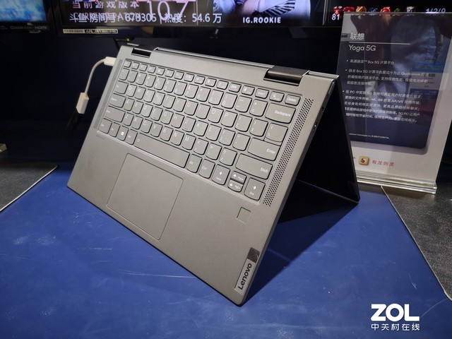 ChinaJoy2020��Ļ������չʾ˫5G�ն���Ʒ 