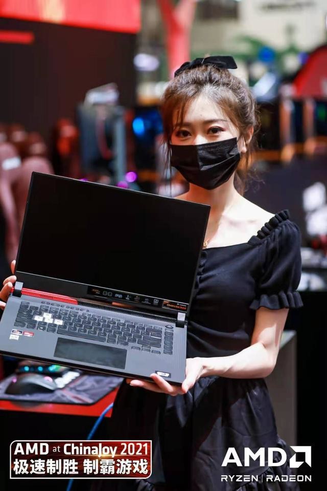 ROG ħ�� 5R��Ϸ��ChinaJoy���� �������� 12999Ԫ 