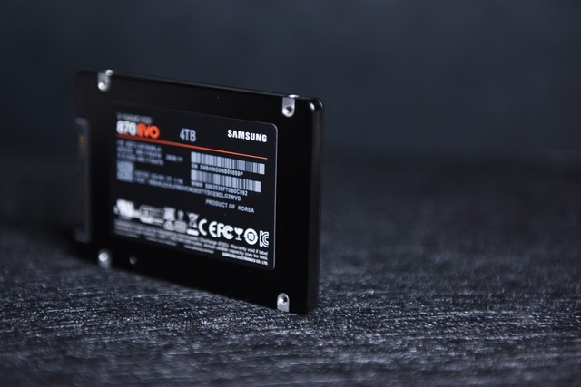 4TB̬ӲڲǸʲôģ