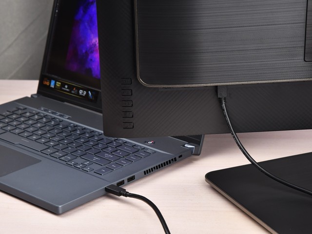 AOC U27U2Dʾ:ִ ʵ 