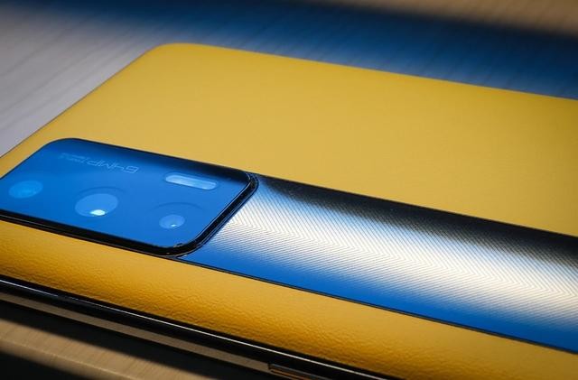 骁龙 888 加持，realme GT 现身 Geekbench 