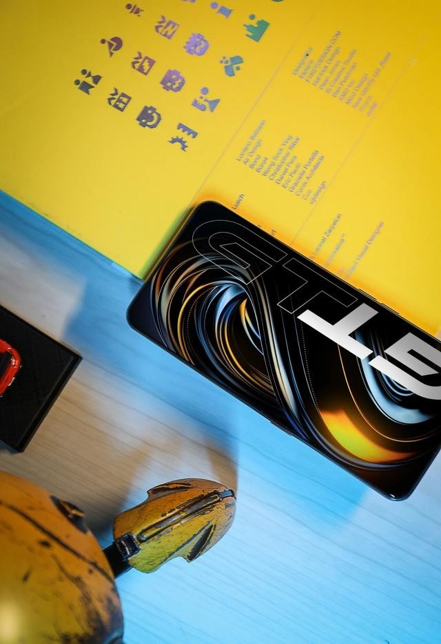 骁龙 888 加持，realme GT 现身 Geekbench 