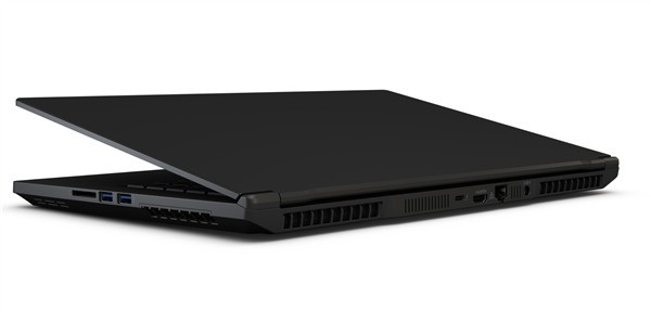 Intel�Ƴ�����NUC X15��Ϸ�� ���ܴ󱬷����ۼ۳��� 
