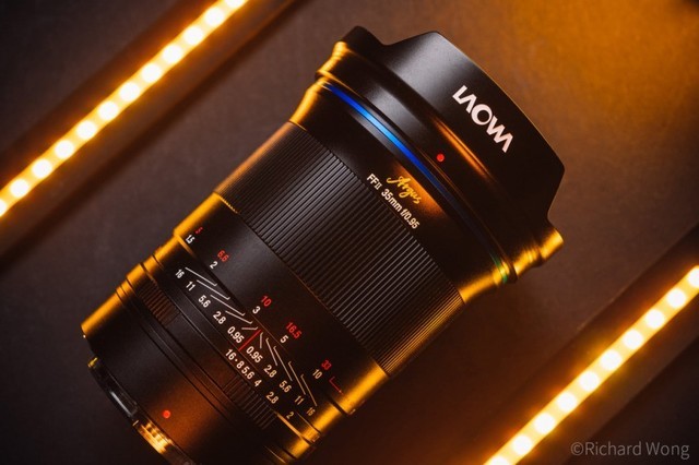 ܷ35mm f/0.95ͷ ۼ5280Ԫ 