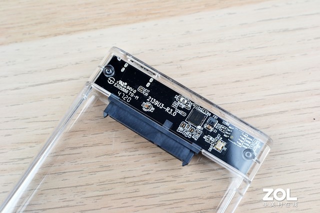 ���Ӳ�̺�������ʵ�ﲻ�� �����ͺŶԲ��� 