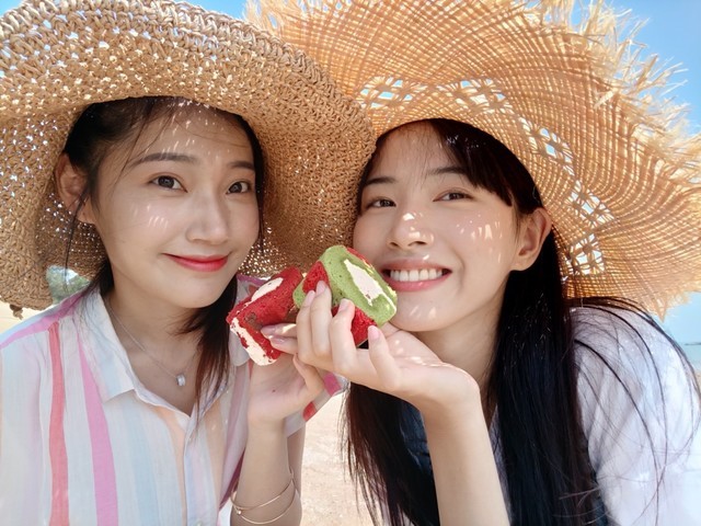 65W超闪低至2499元 OPPO Reno4 SE正式发布 