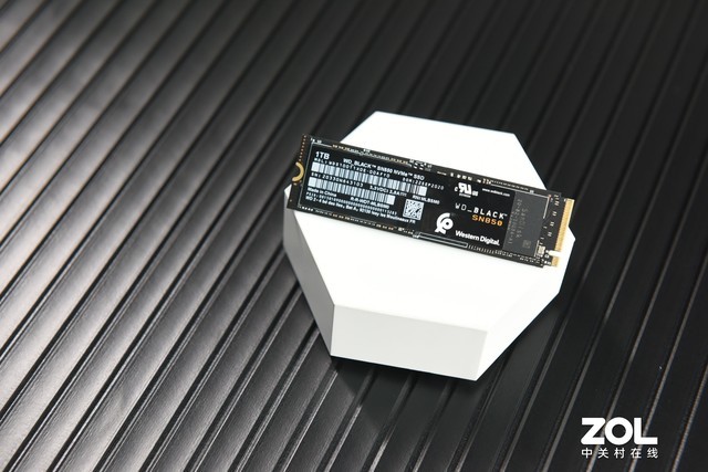 WD_BLACK SN850 NVMe SSDٻZOL 2020ƼƷ 