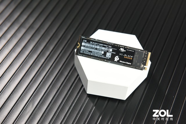 WD_BLACK SN850 NVMe SSDٻZOL 2020ƼƷ 