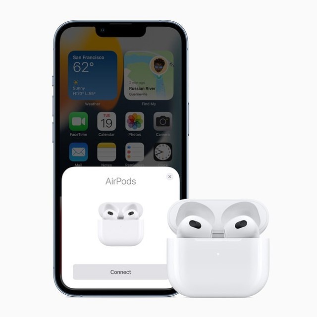 iPhone  AirPods