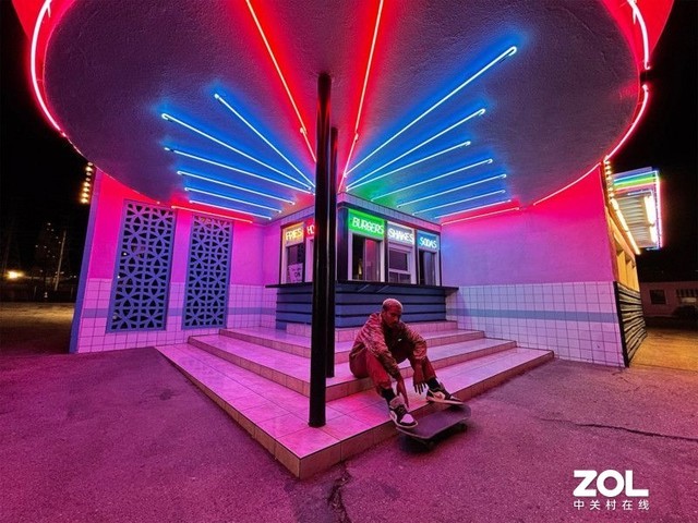 ƻǲǱʽͷǿiPhoneѧ佹 