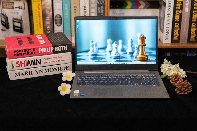 职场新生代 满血版ThinkBook 15p Gen2评测