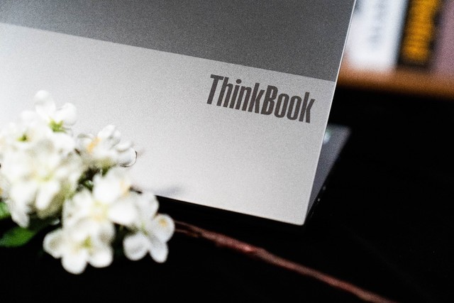 职场新生代 满血版ThinkBook 15p Gen2评测