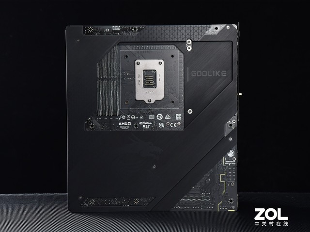 ΢Z590 