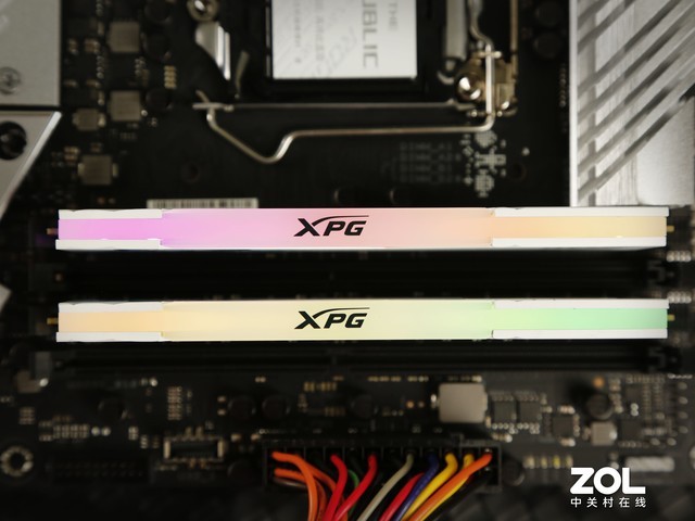 ġѩ ԵXPG  XPGҫD5& ROG STRIXѩƿڴ 