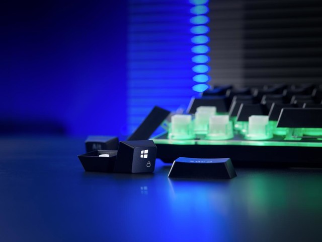 防尘十字口结构 可换机械键帽  雷柏V55S混彩背光游戏键盘上市