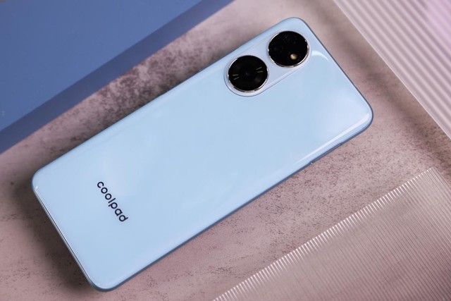 酷派锋尚50深度评析外观与内在双重惊喜千元机范畴的性能翘楚