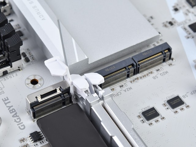 Z790 Xͼ
