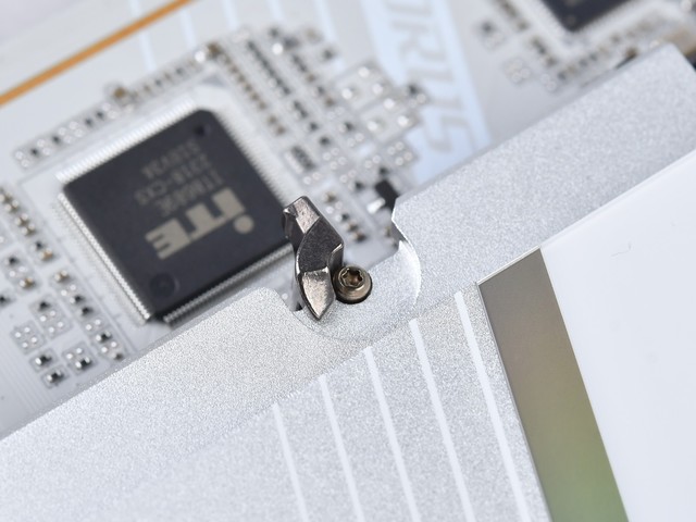  Z790 Xͼ