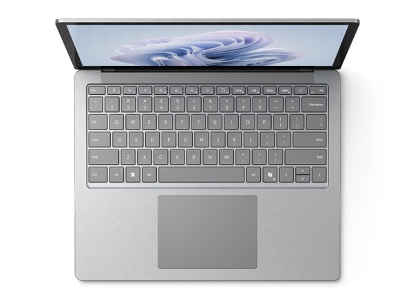 微软正式发布首款ai pc产品_微软 surface pro 9 商用版(i5 1245u/8gb