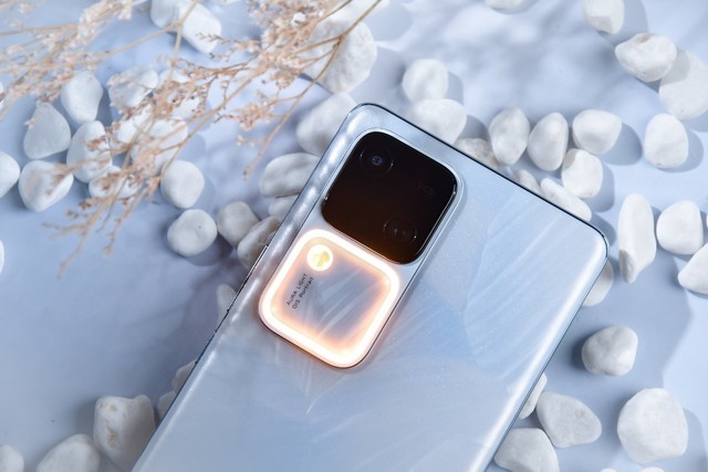  7.45mm plug 5000mAh battery, how about the life of vivo S18 Pro?